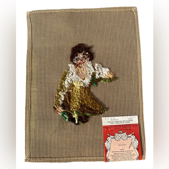 Young Kneeling Male PreWorked VTG NOS Dritz Luxury Needlepoint 9 X 12 - Picture 4 of 5
